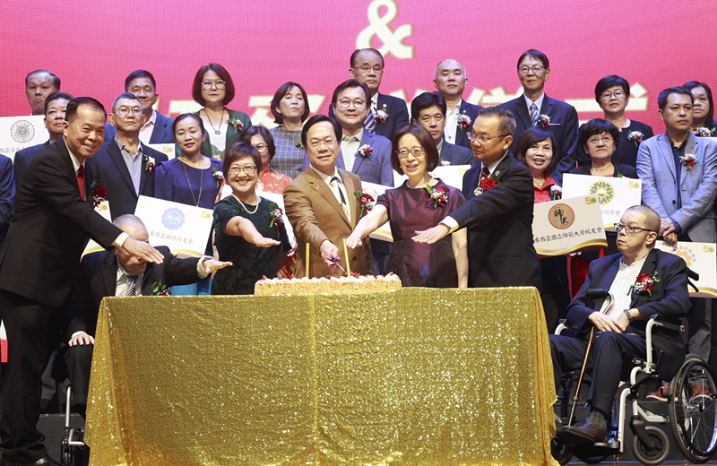 台湾将放宽法律 助海外生留台就业
