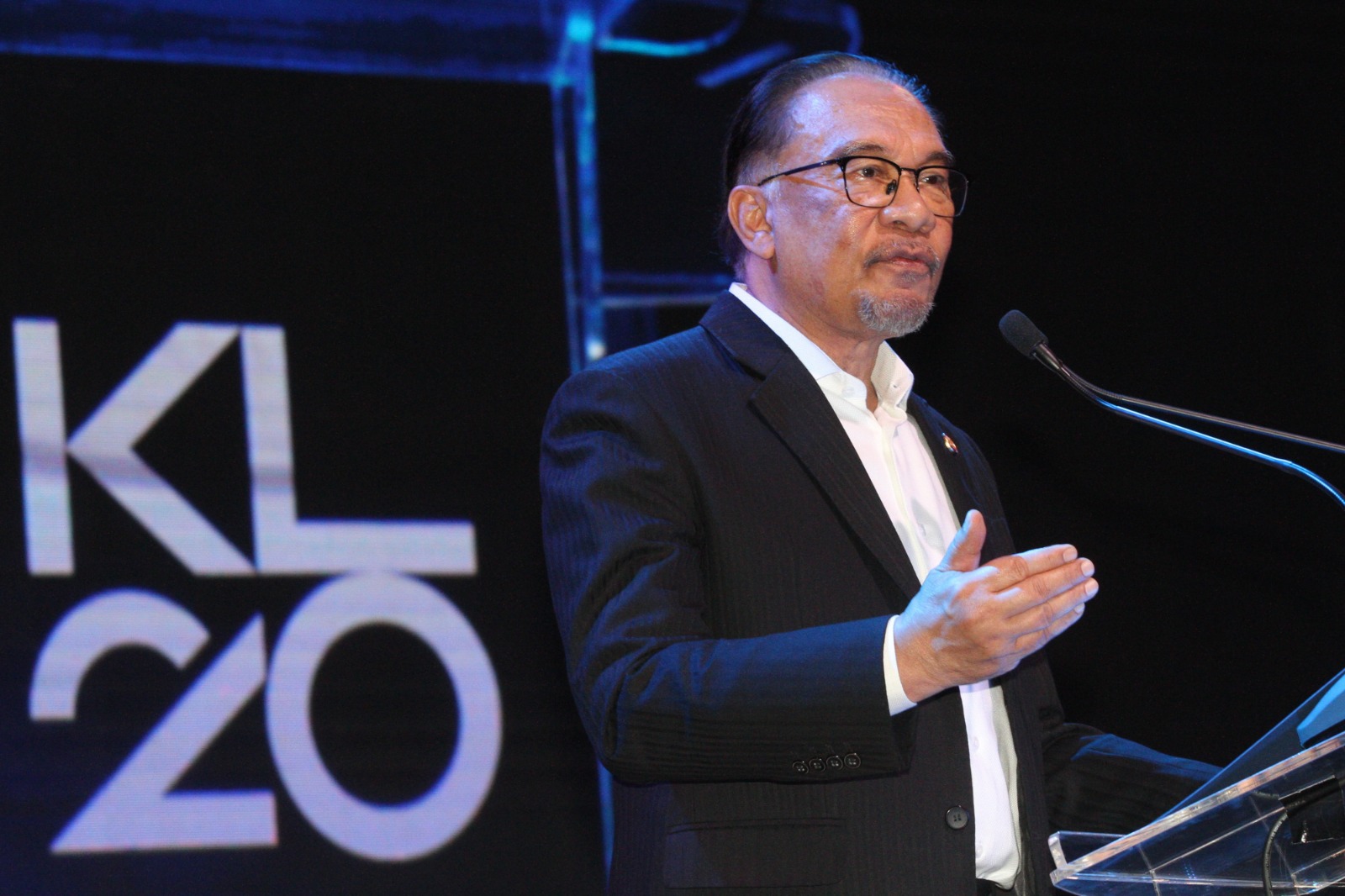 【KL20峰會】安華：投資大馬生態係統 國庫KWAP等挹注30億