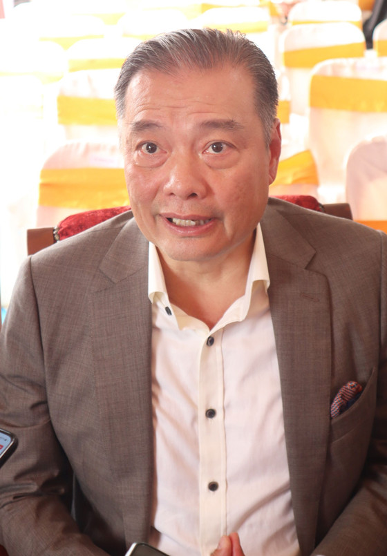 黄俊豪