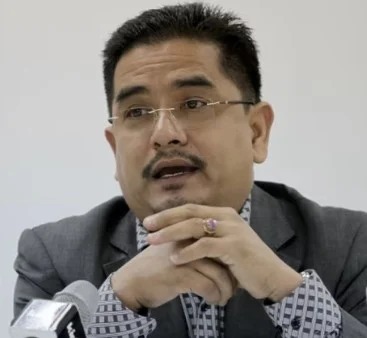 曾在安比嘉门前做“屁股操” “拳王阿里”加入公正党
