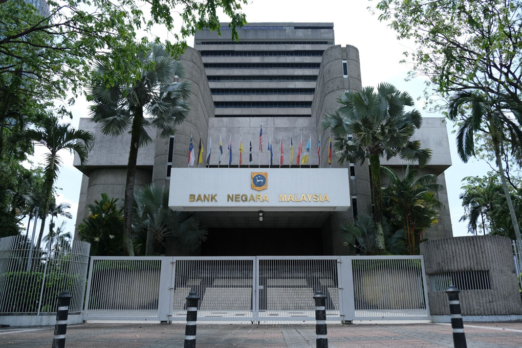 违反金融法规 4银行遭国行罚款