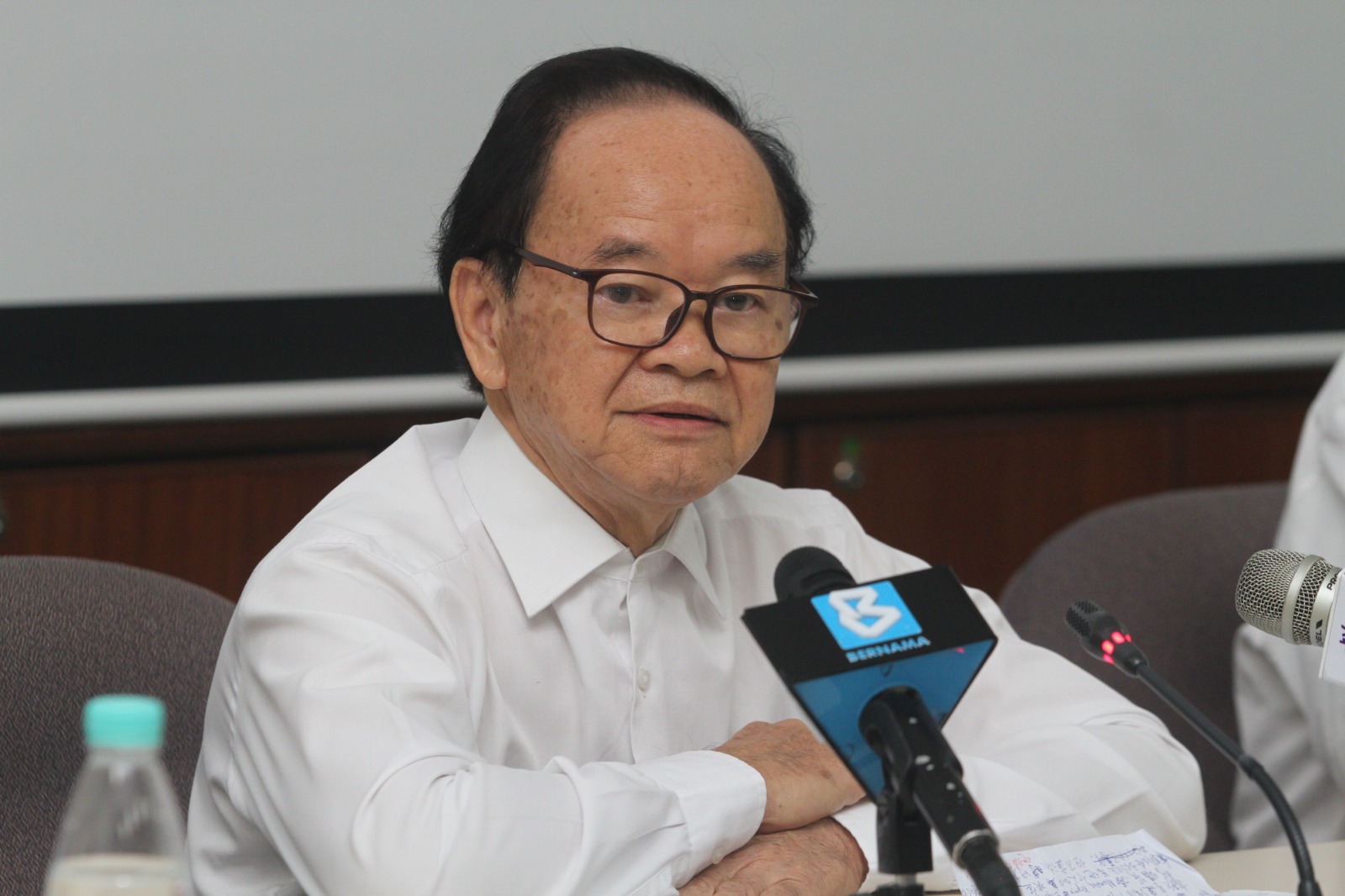 理性处理华教大厦争议 陈大锦:协商大门依然敞开