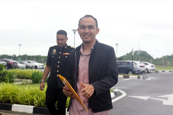土团:处理不妥大选难胜 玻璃市大臣儿子案成累赘