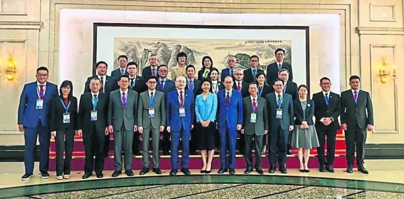魏家祥率团访中联部 马华中共商合作项目