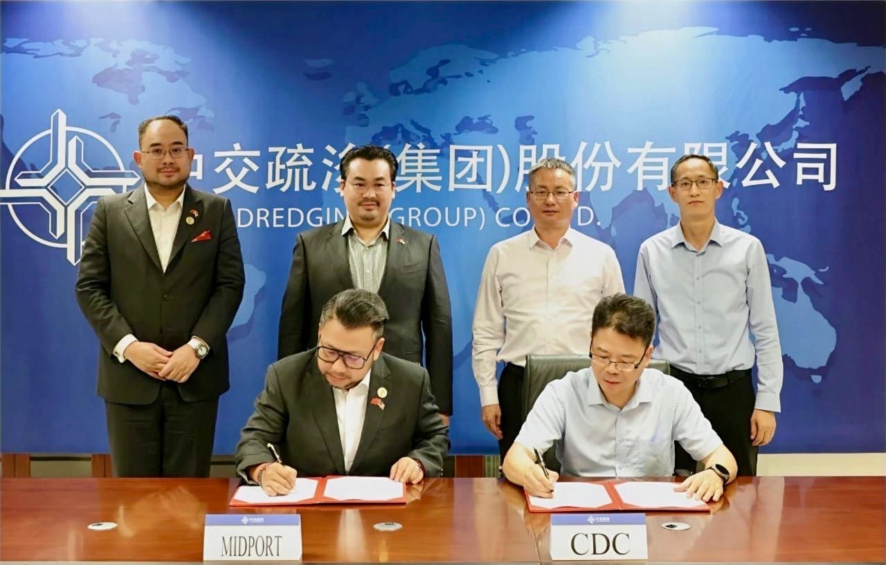 登高中港口与中交疏浚  拟在波德申打造AI港口