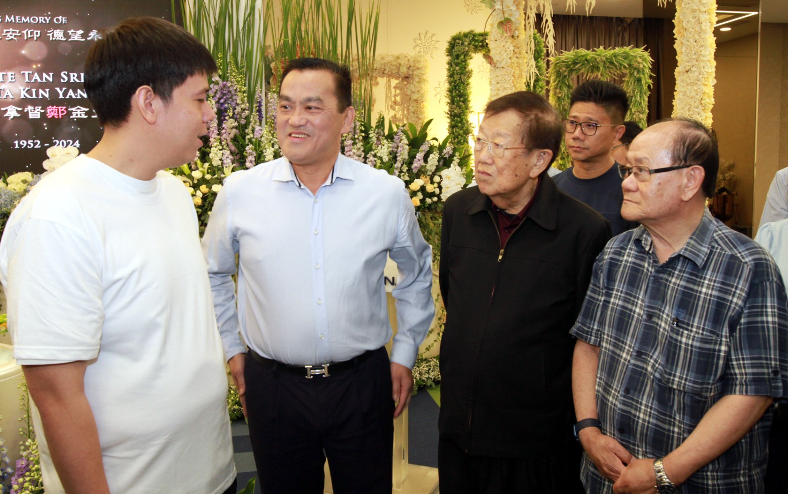 “奉献精神带来更多温情” 蔡志权:华社需更多郑金炎