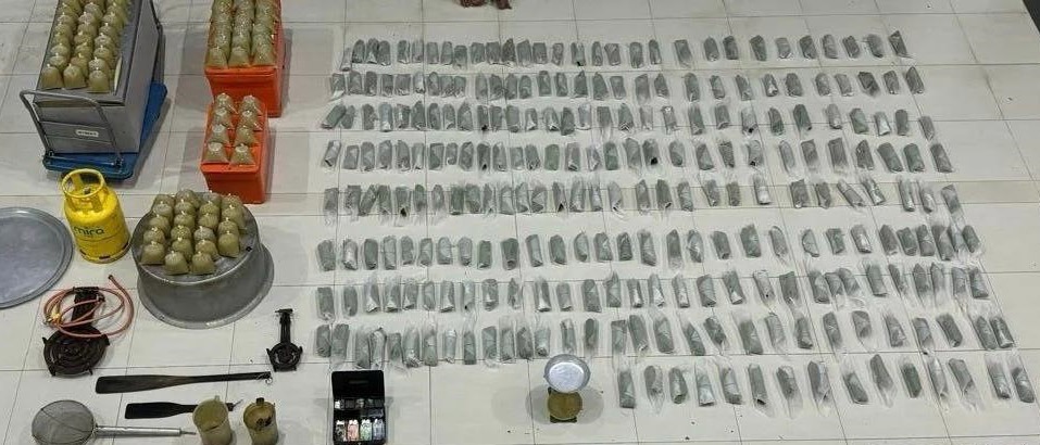 住家煮哥冬水 警捕2男起获气枪子弹