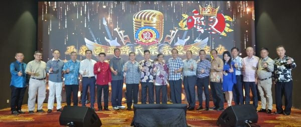 陈氏好声音歌赛 40好手同台较歌艺