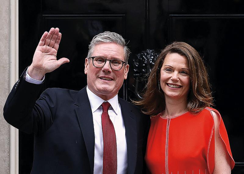 经济停滞·通胀厉害·金融地位受损 英国变天工党上台收烂摊