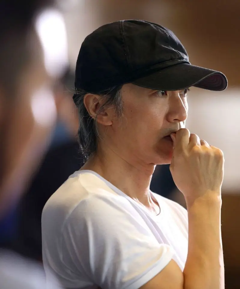 被王晶指“钱比朋友重要” 周星驰早前回应曝光
