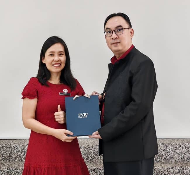 甘马挽挽华华小主办 非一般马来文特别讲座