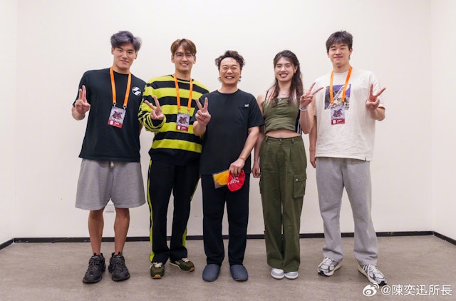 请中国游泳队看演唱会 陈奕迅摆乌龙说错话
