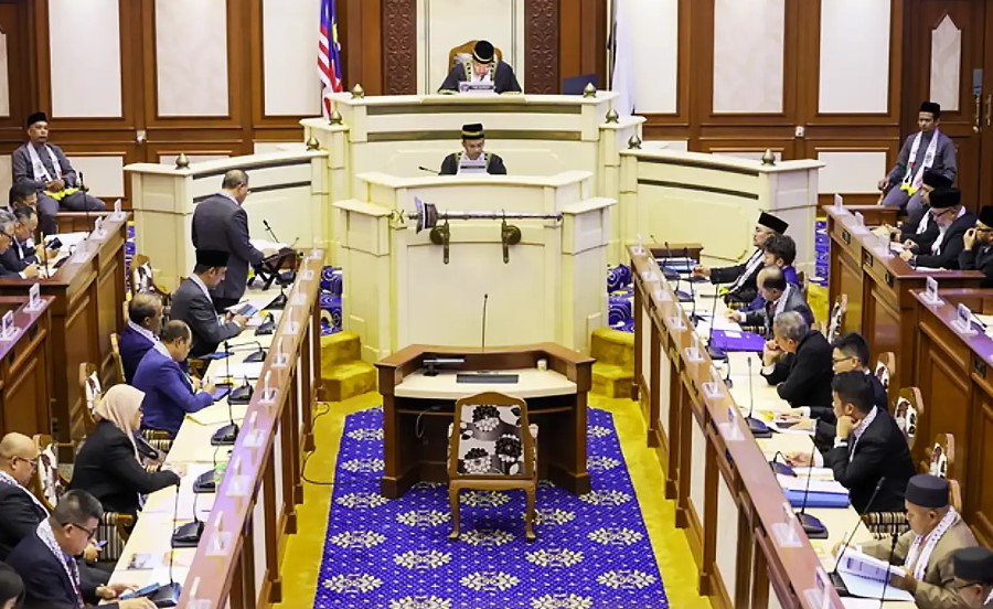 5官委彭亨州议员宣誓就职 任期直至州议会解散为止