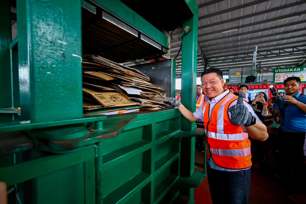 倪可敏:明年修法增社区服务  屡乱丢垃圾罚扫街清沟