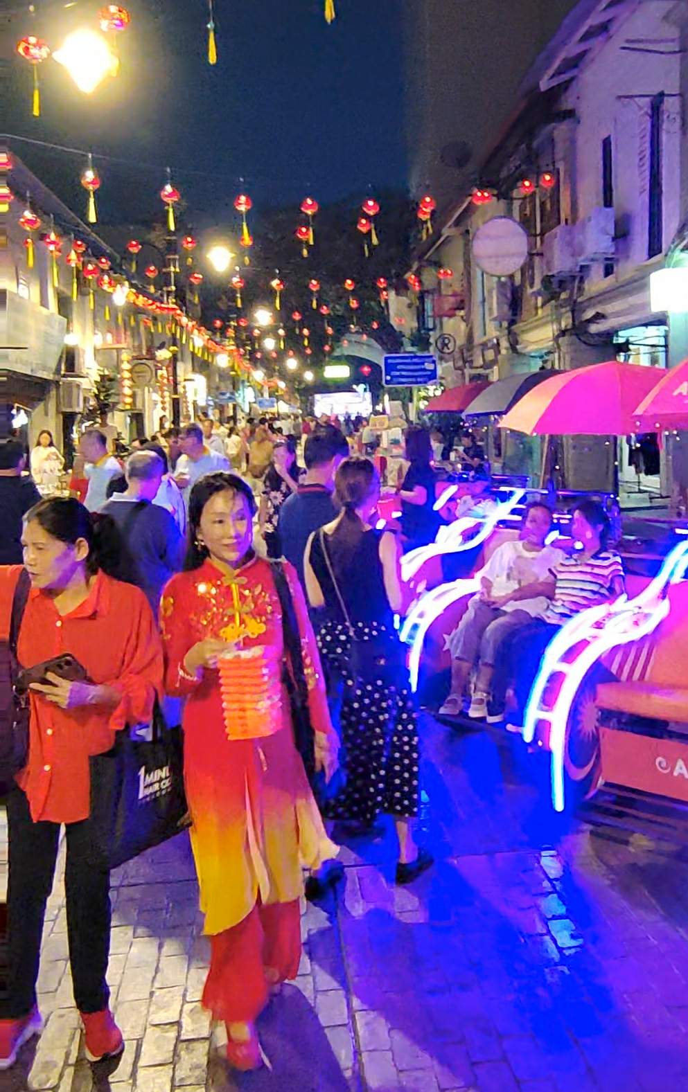 南视界,万盞华灯庆中秋,灯笼,中秋,陈旭年街,新山,新山中秋园游会,文化品牌,旅游业, Johor,