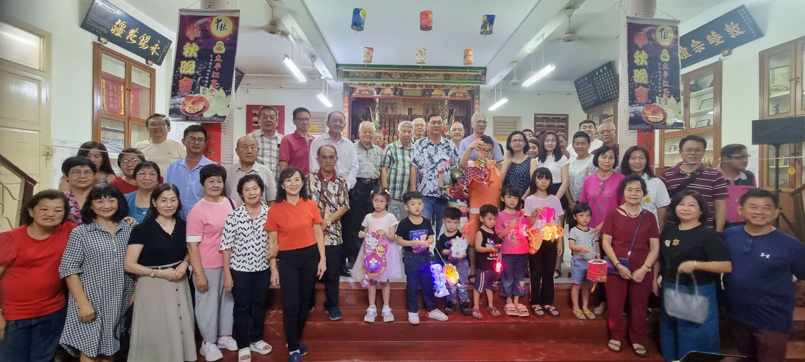 太平江夏堂中秋晚会温馨举行，会员宗亲共度佳节