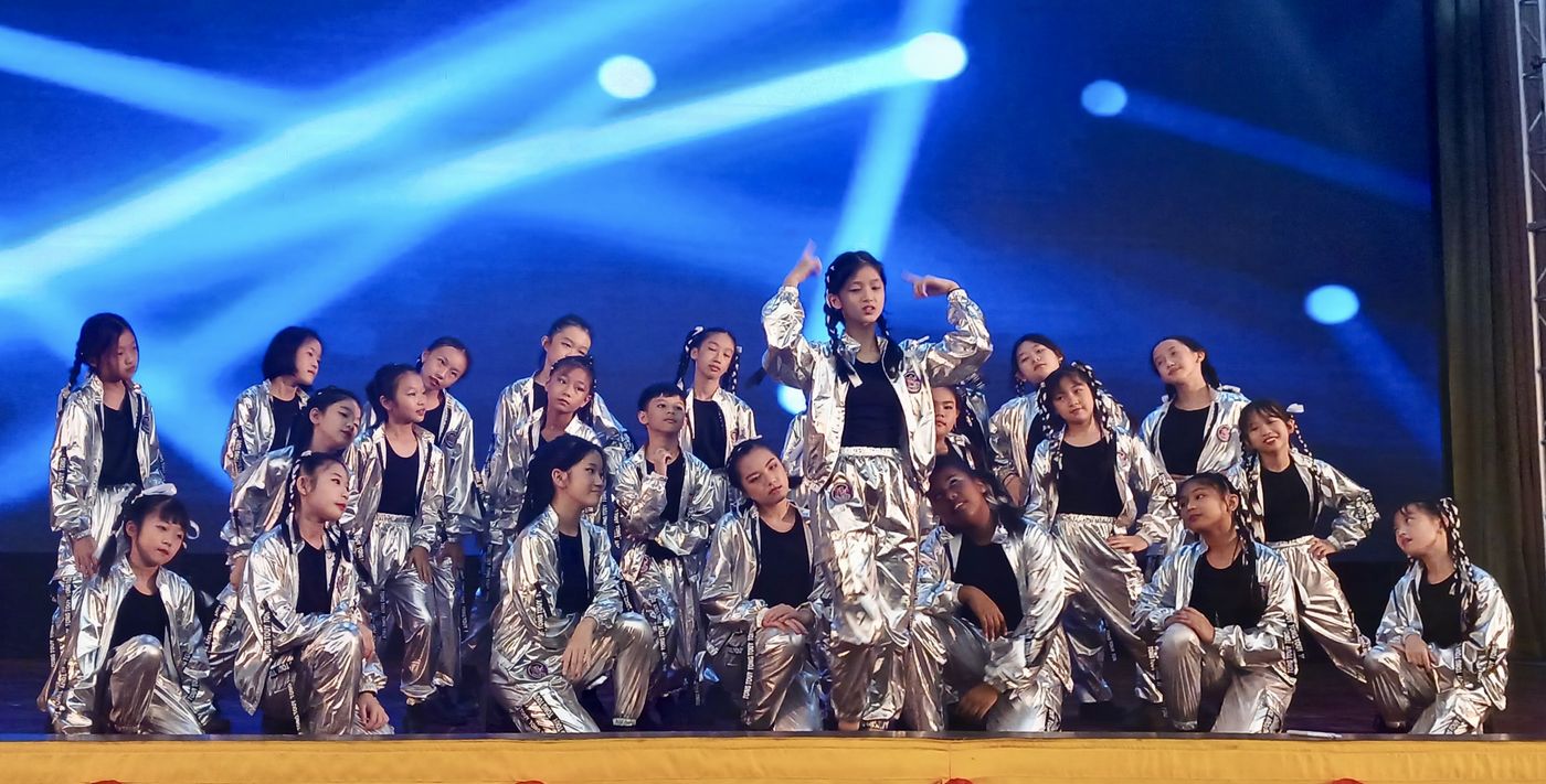 郑自政:三机构领导成就卓越 成功故事可当典范