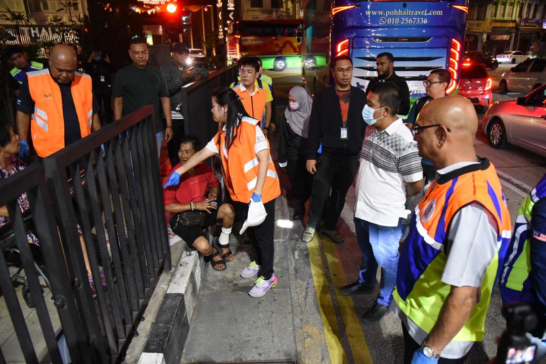 林秀琴率队检举光大地区 助整顿市容安顿街友