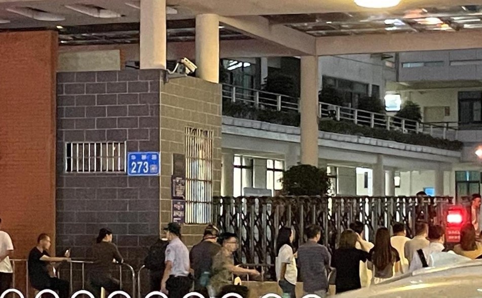 10天内第2次 广州小学持刀砍人案·六旬男被捕