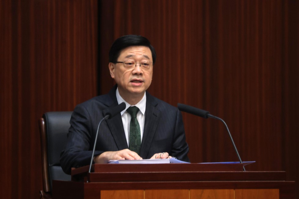 长和卖巴拿马港口被批  李家超:社会关切值得重视