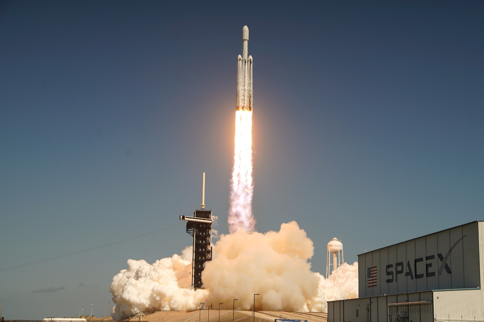探索外星生命 “木卫二快船”搭SpaceX升空