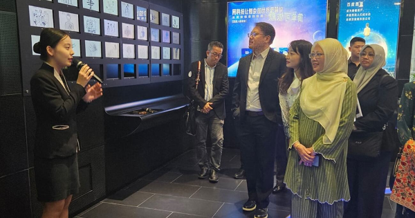 扎丽哈:与百度腾讯战略合作 加速落实城市5愿景