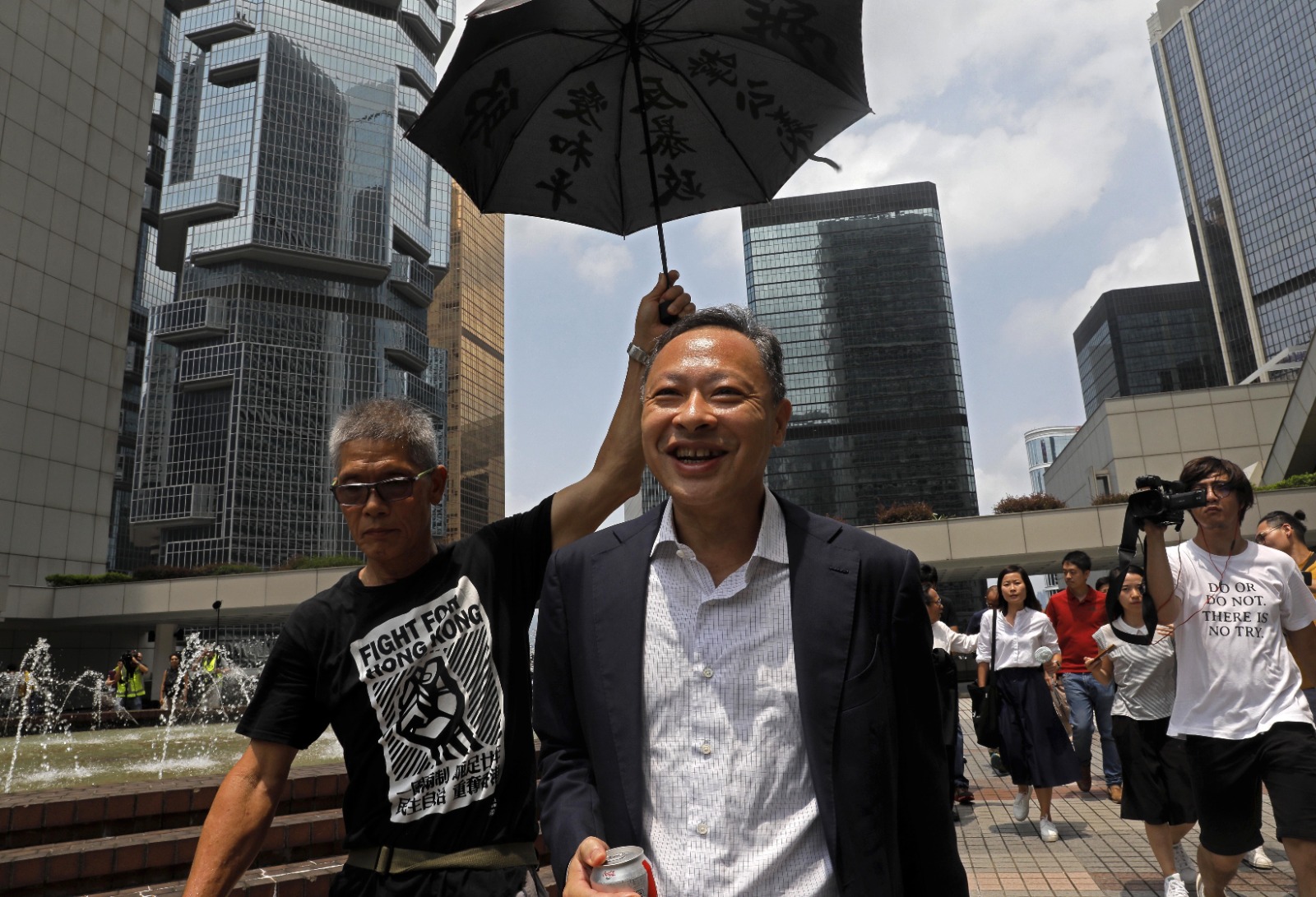 香港民主派初选案宣判 戴耀廷判10年最重