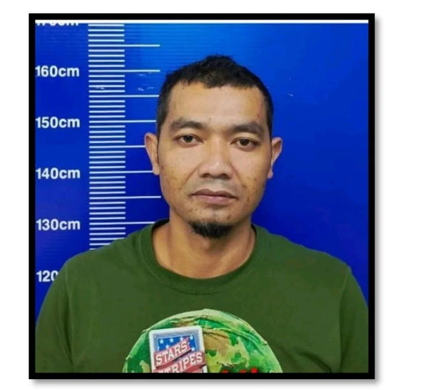 4匪破門行竊遇屋主頑抗 1失足跌死2被捕1逃脫