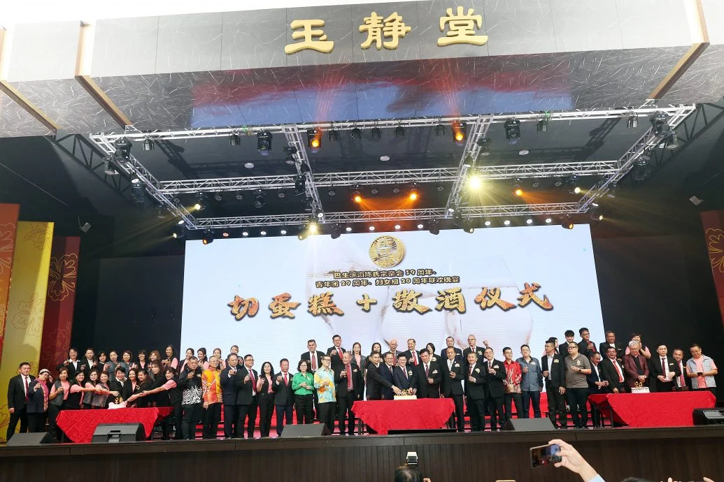 陈祈福:为乡亲谋福利 盼年轻一代加入宗亲会