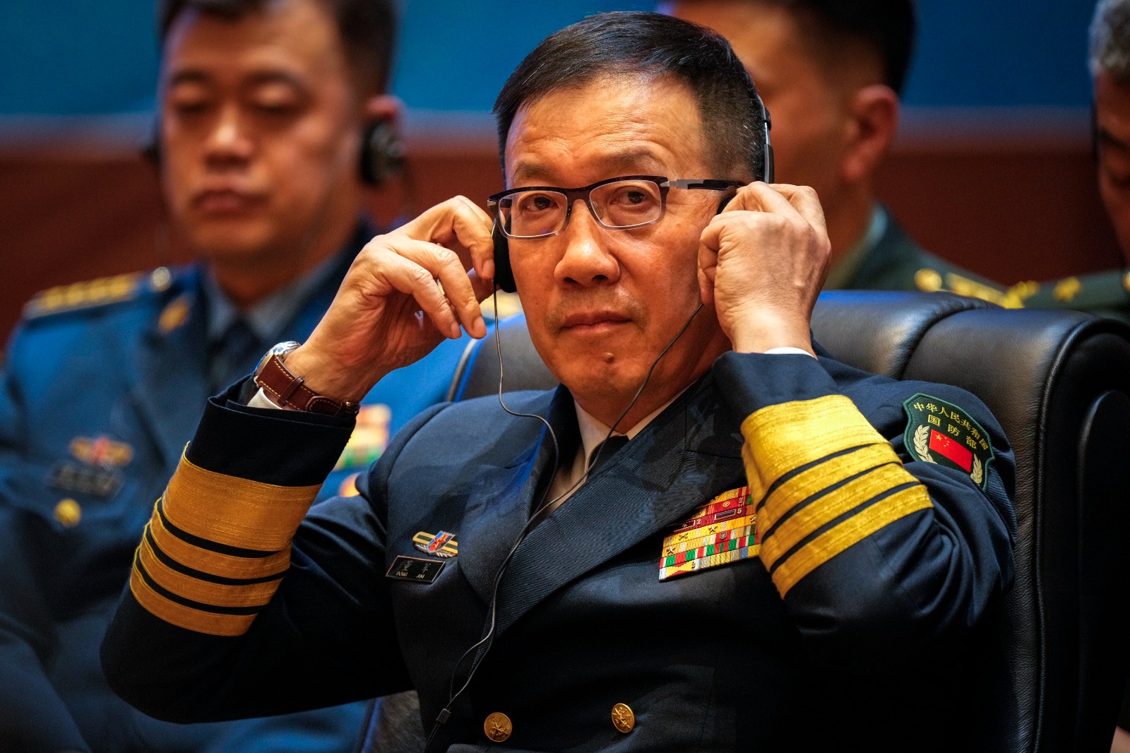 英媒:董军被查 中国连续3任防长爆贪腐