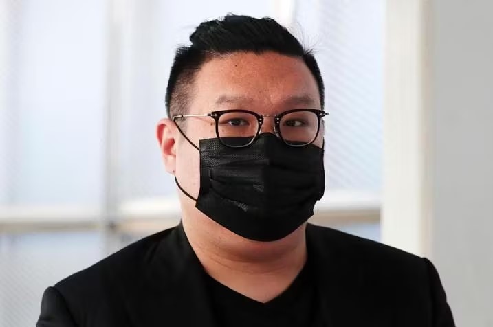 狮城商人涉骗逾48亿 16亿转私人账户爽花
