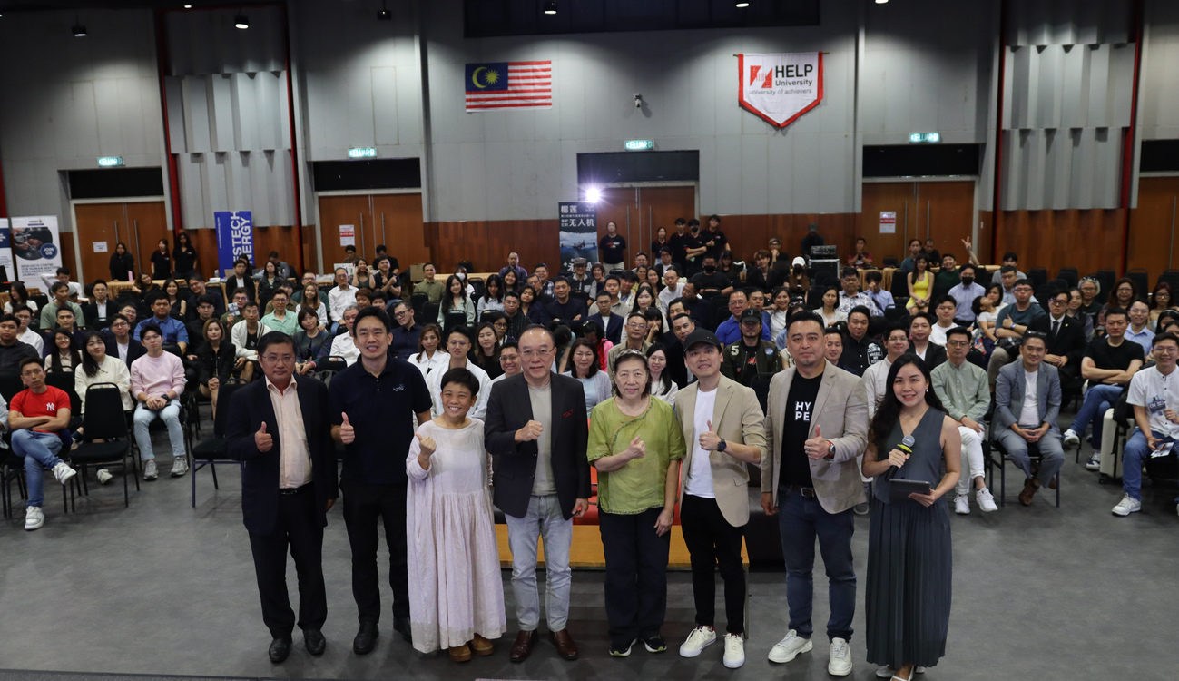 大马纪录片《转·型》首映 吸引400各界人士观赏