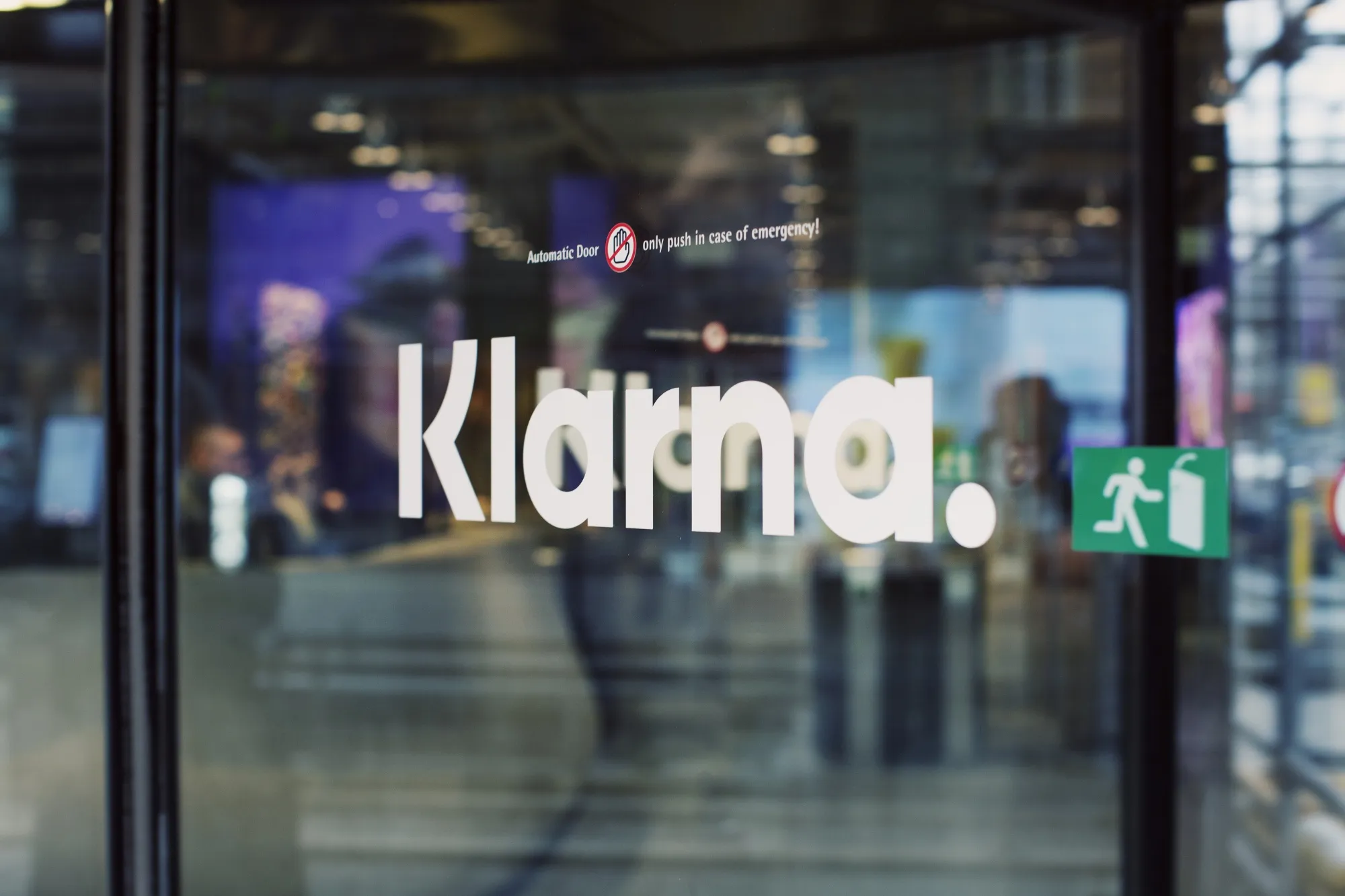 AI抢工作成现实 欧洲金融巨头Klarna砍22%员工