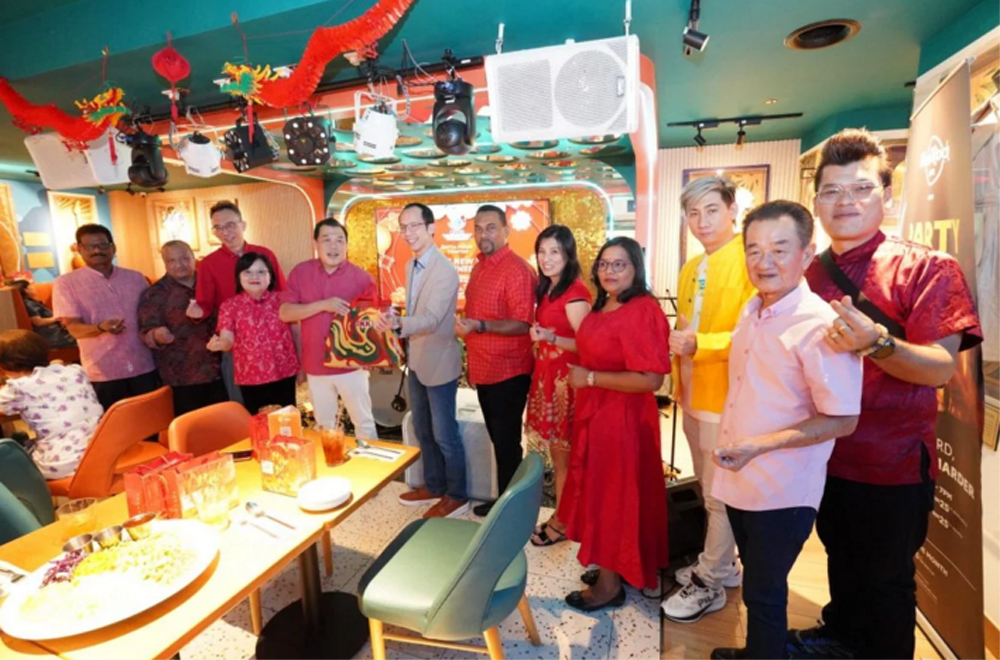 王振添:与时俱进 政府应检讨旅游法