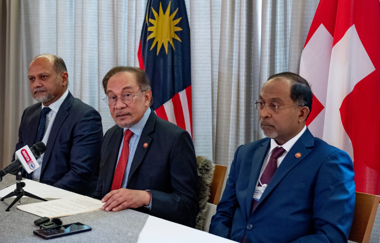 安华:澳洲公司同意 在砂拉越投资绿色氢能