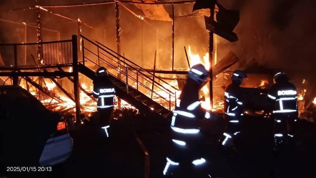 父母家火灾 男子入屋抢救触电亡