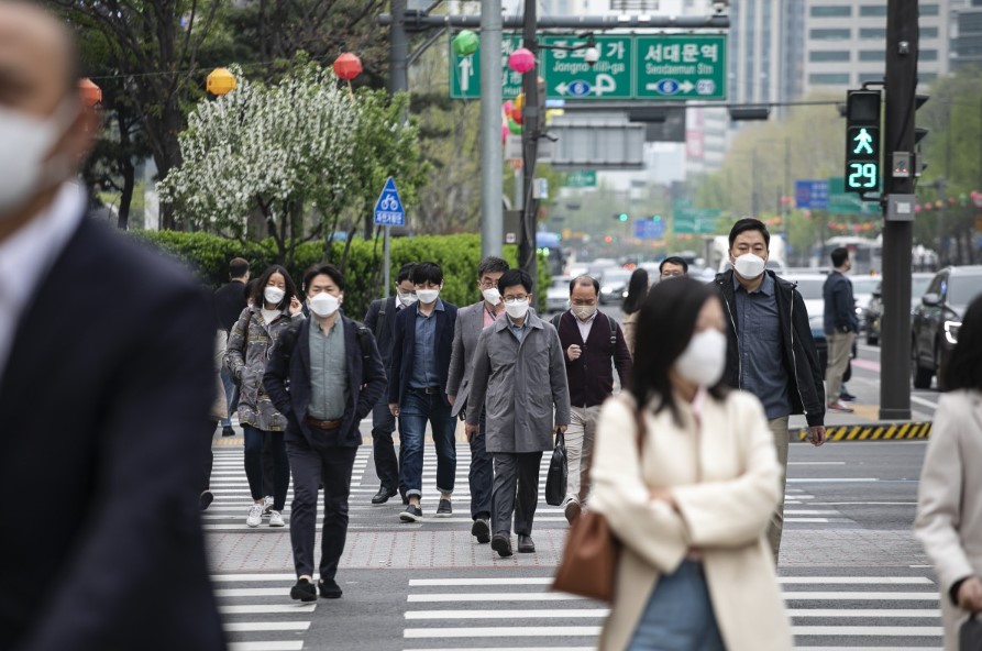 韩国呼吸道疾病大爆发 流感病患暴增2.4倍