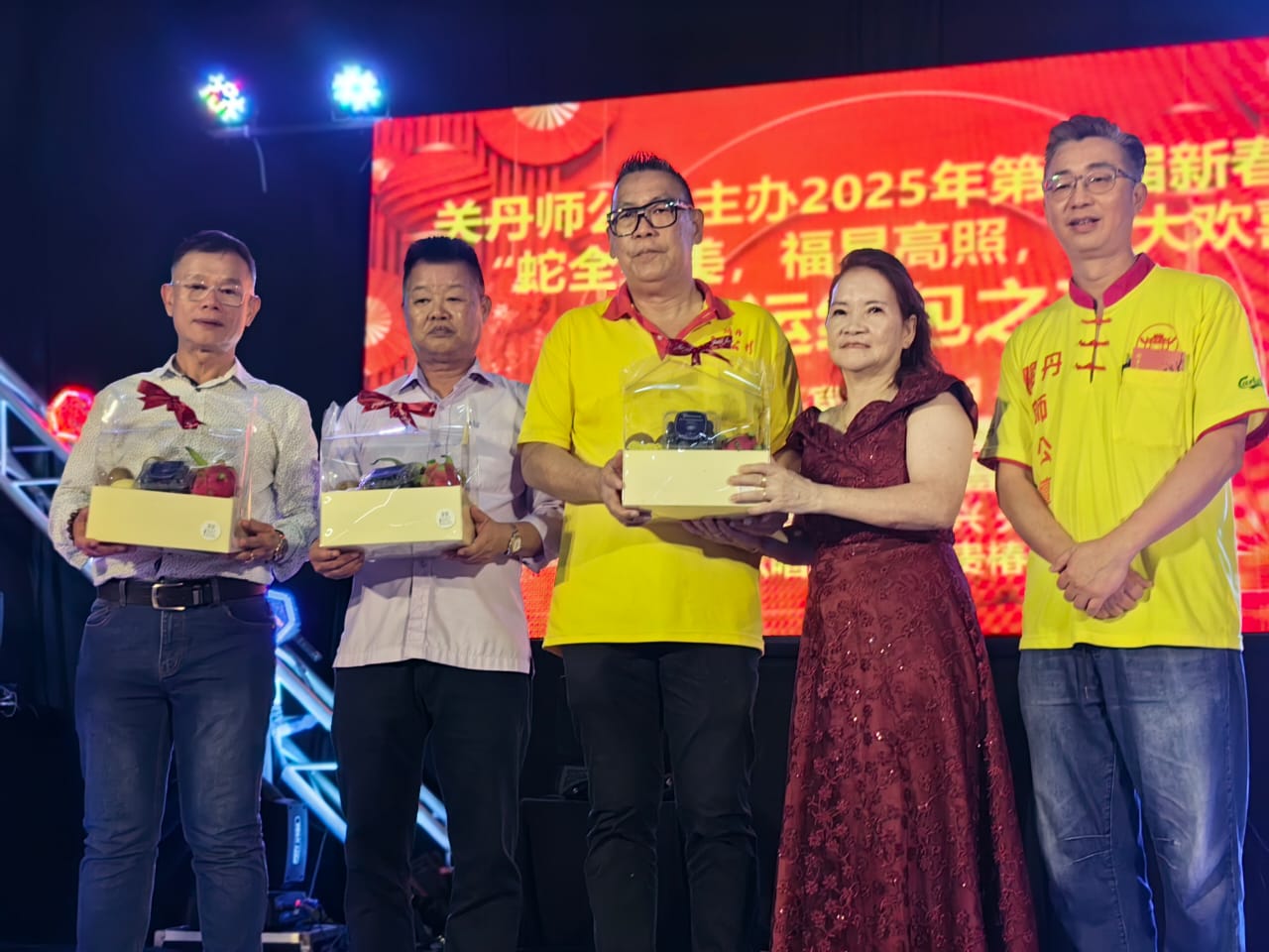 无法抗拒AI时代到来  郑真明：应理解并善用
