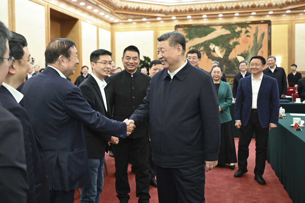 全国两会前夕 中国官媒:习近平“一贯支持民企”