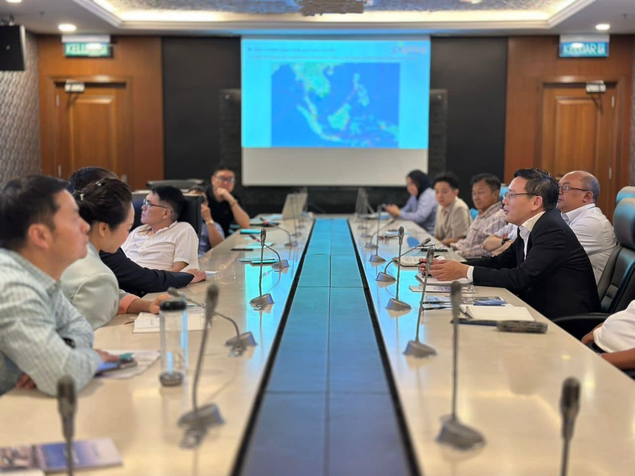 李廷汉:提供全面信息 与PIPC潜在投资者交流