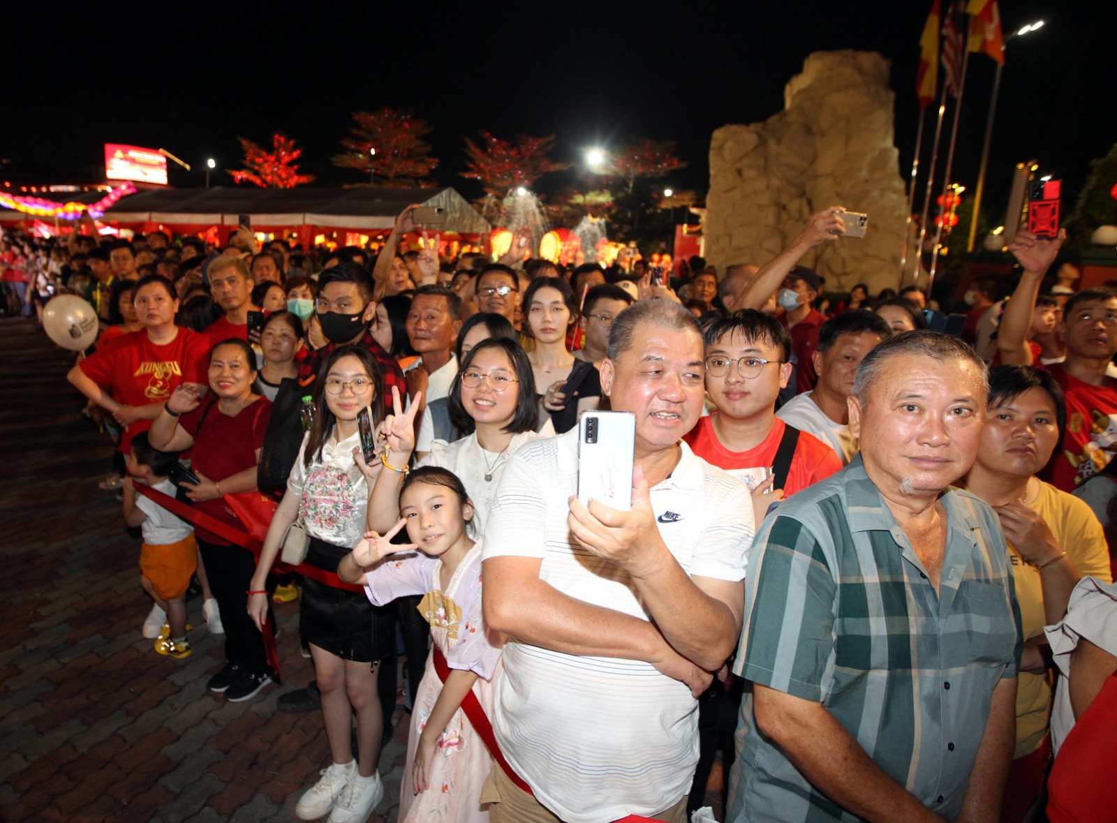 雪州政府东禅寺新春团拜