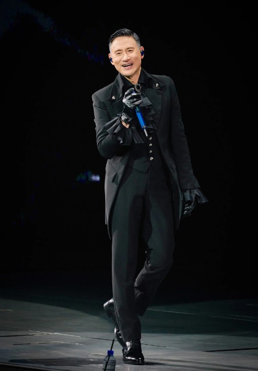 张学友演唱会破千场 “花38年时间”创华语歌手纪录　