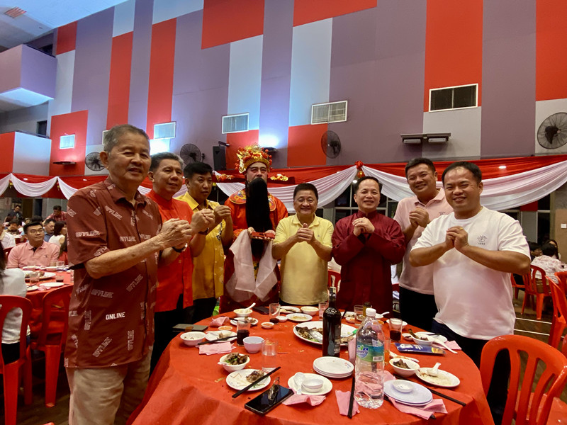 加埔树人华小校友会 筵开47席庆人日