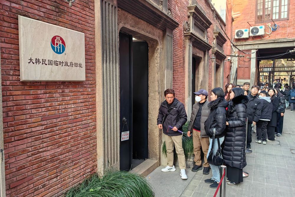 免签吸引韩游客新春游 到上海朝圣韩国历史