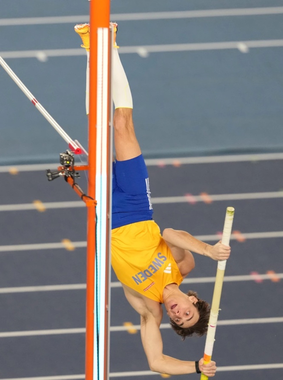 杜普兰蒂斯 室内世锦赛男子撑杆跳（新华社）