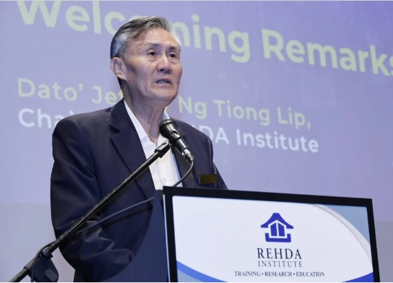 黄中立吁借鉴澳洲 强化老年生活护理体系