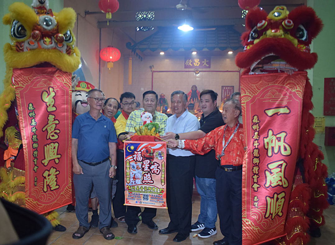 周世扬:影响国家未来 家长应做好教育规划