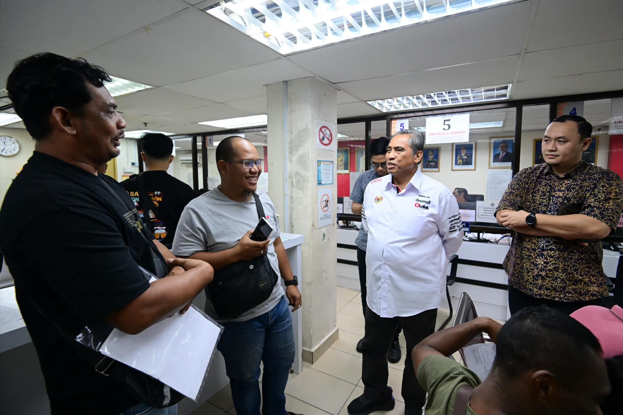 政府首席秘书丹斯里山苏阿兹里访关丹UTC