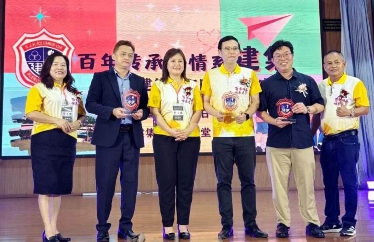 李廷汉:试点学校培养具竞争力人才 学生须参加国际水平试