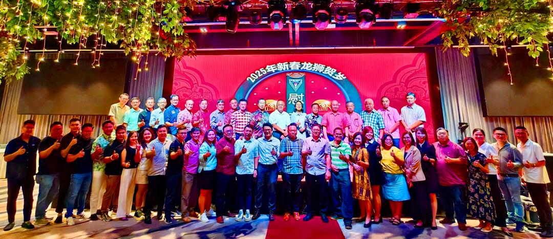 巴生,中华独中,龙狮采青,贺岁